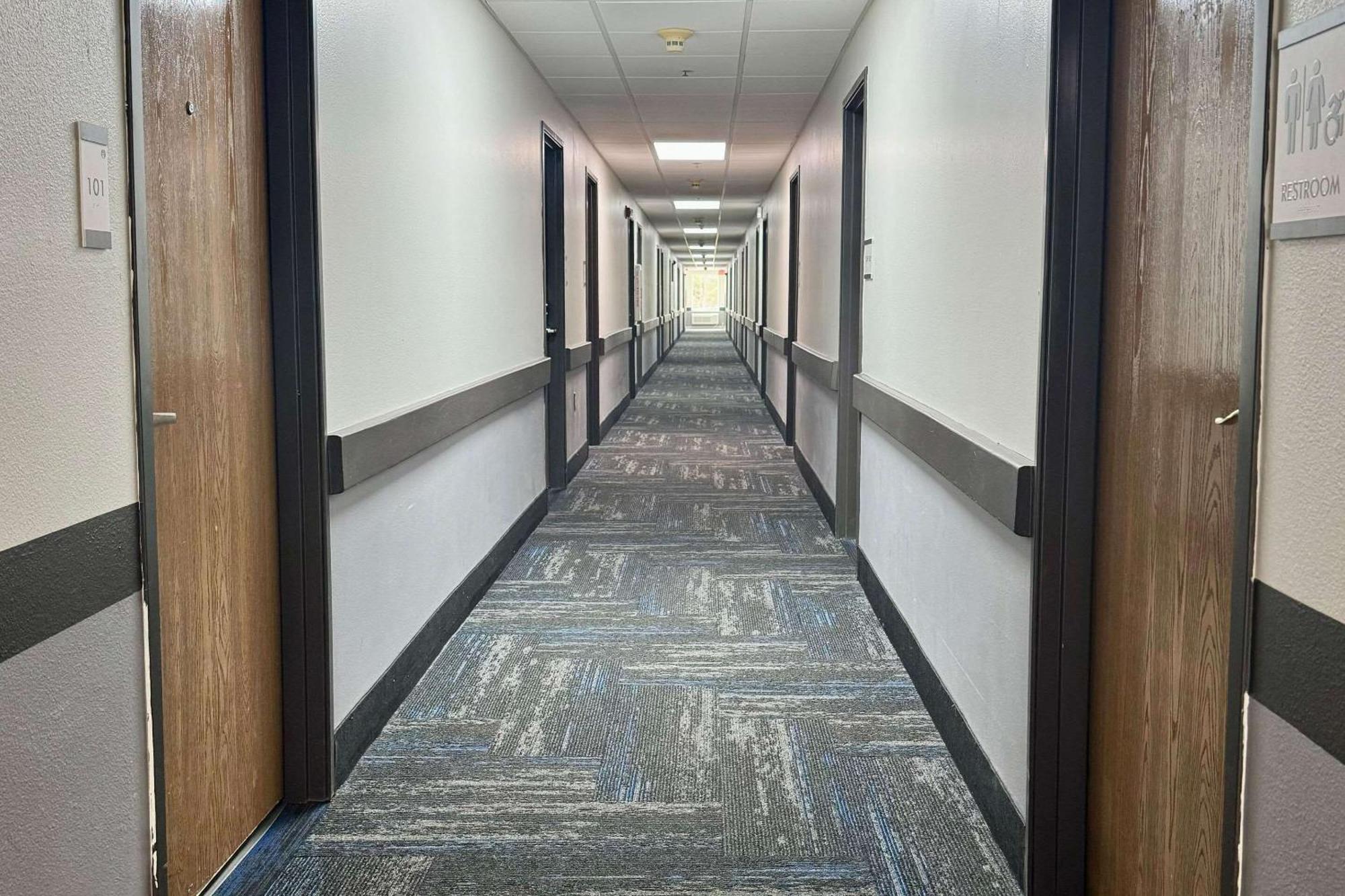 Quality Inn Sulphur Extérieur photo